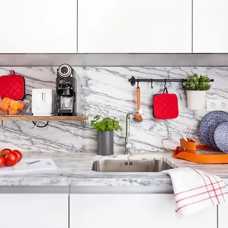 Apartamento Plum Guide - Sunny Days Lisboa