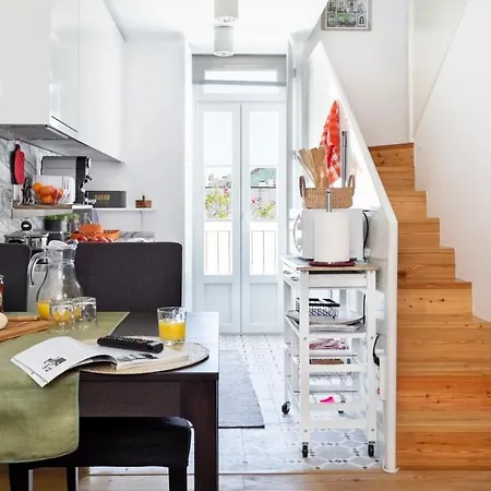 Apartamento Plum Guide - Sunny Days Lisboa